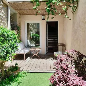 La Magnanerie Coloree. Appartement Ancone (Drome Provencale)